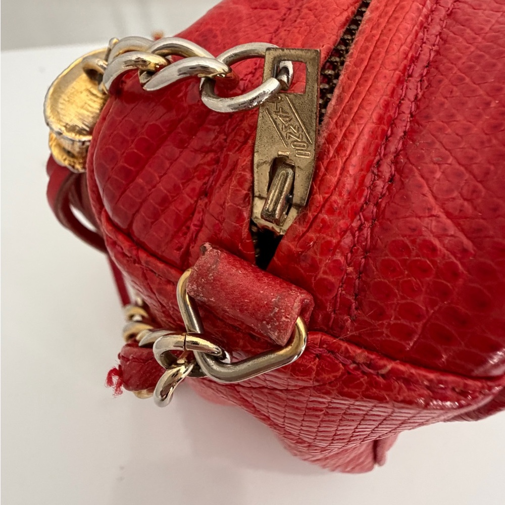 CHANEL Camera Bag Red Exotic Lizard w/ Tassel, Chain Strap - Vintage - Picture 11 of 16